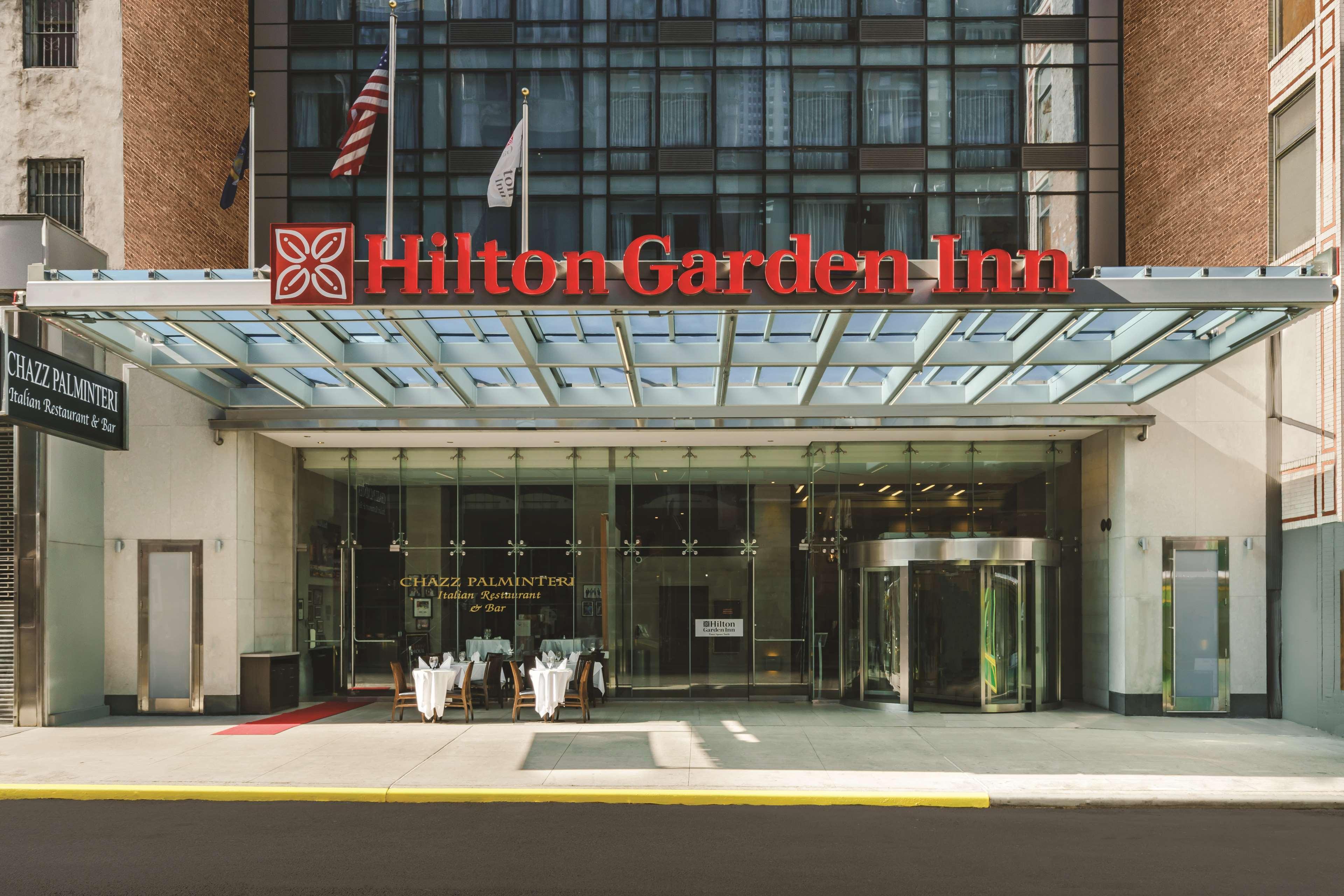 Hilton Garden Times Square North Hotel 3*