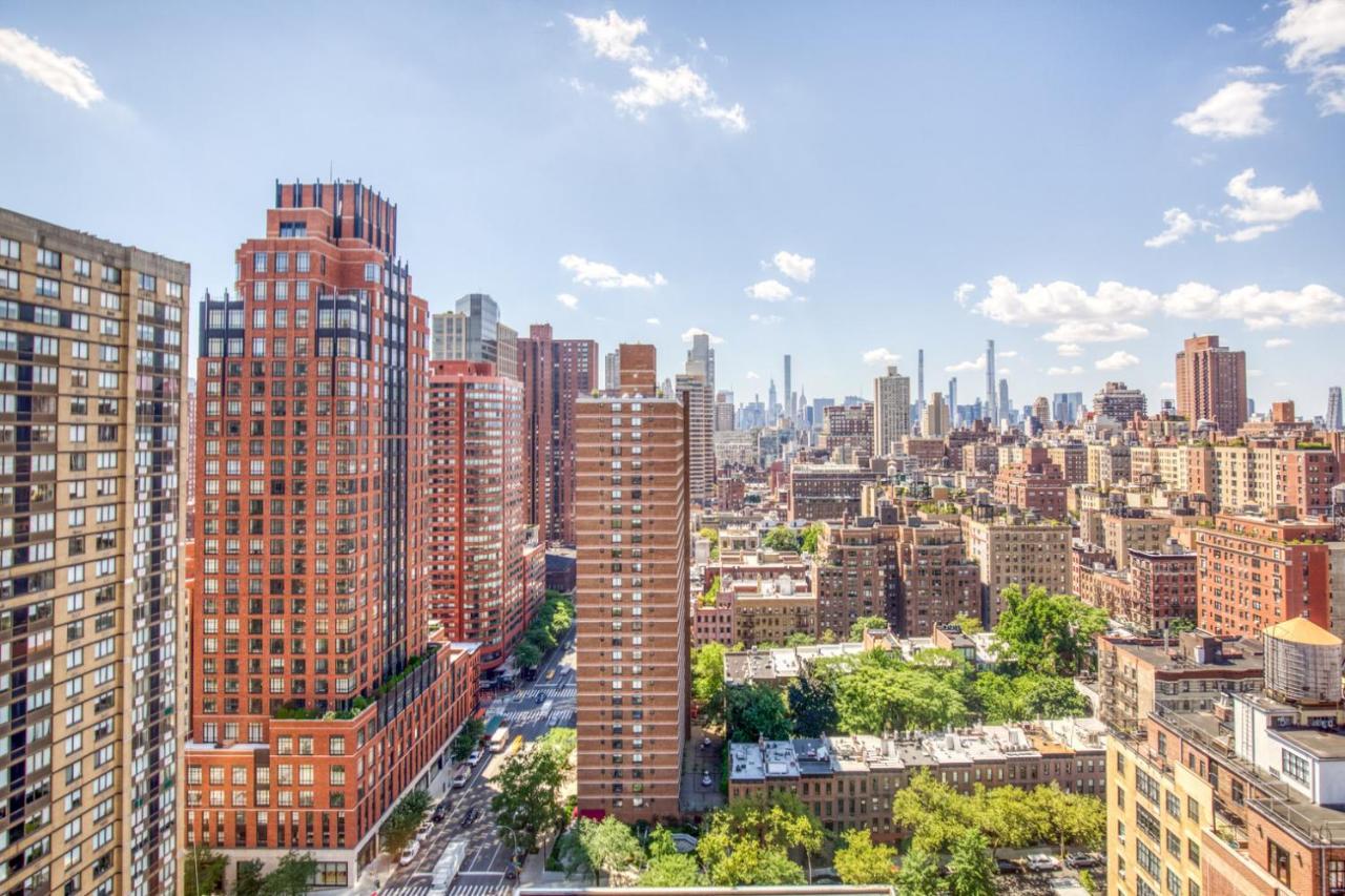 Apartment Ues 2br W Dm Elevator Gym Nr Park Nyc-918