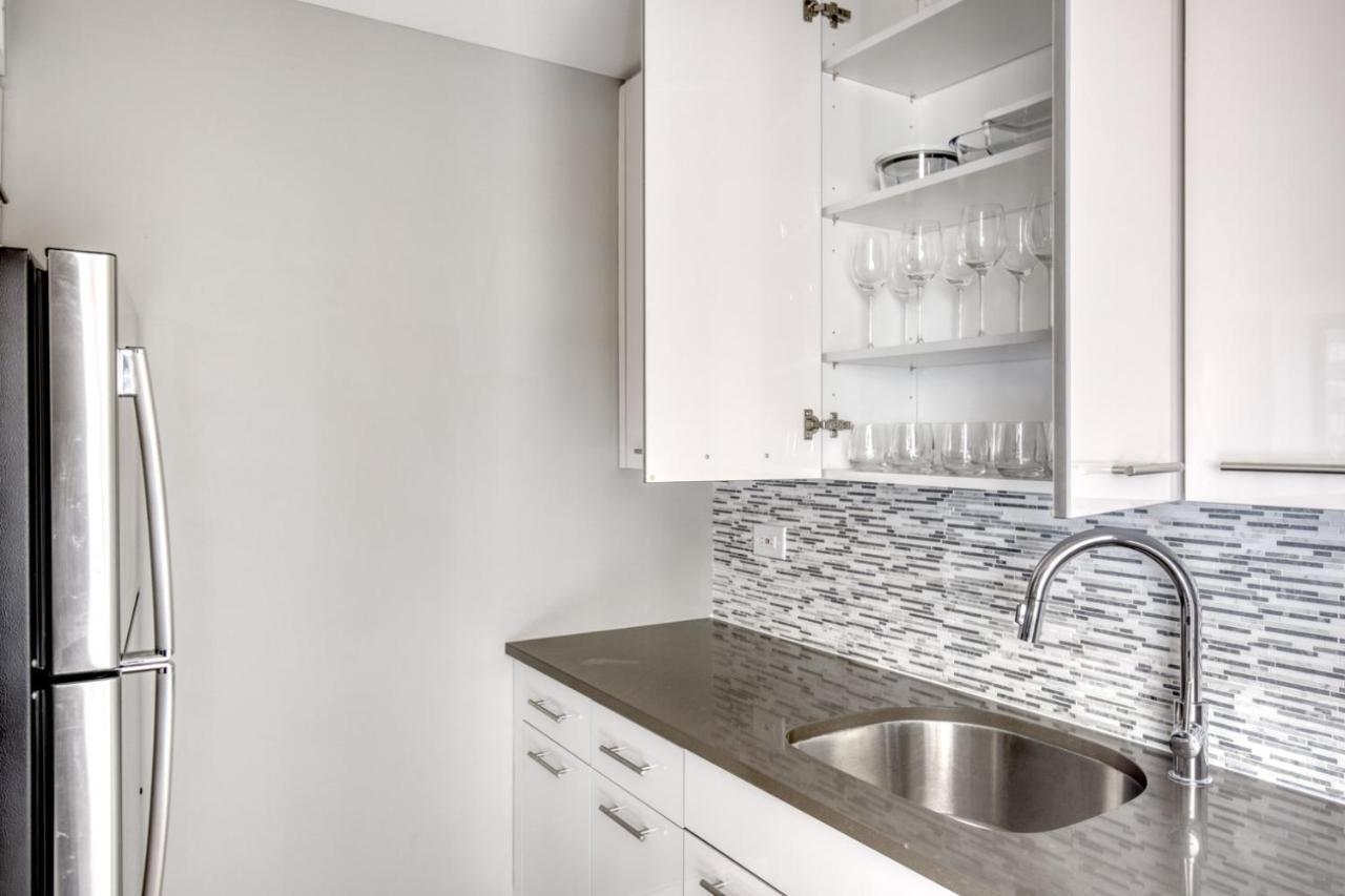 Ues 2br W Dm Elevator Gym Nr Park Nyc-918 Apartment New York