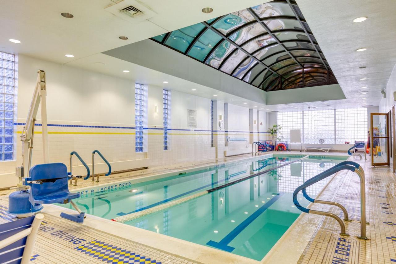 Ues 2br W Dm Elevator Gym Nr Park Nyc-918 Apartment *