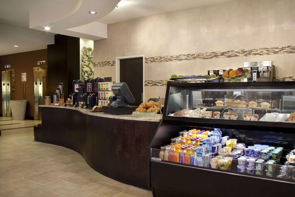 Hilton Jfk Airport 4*