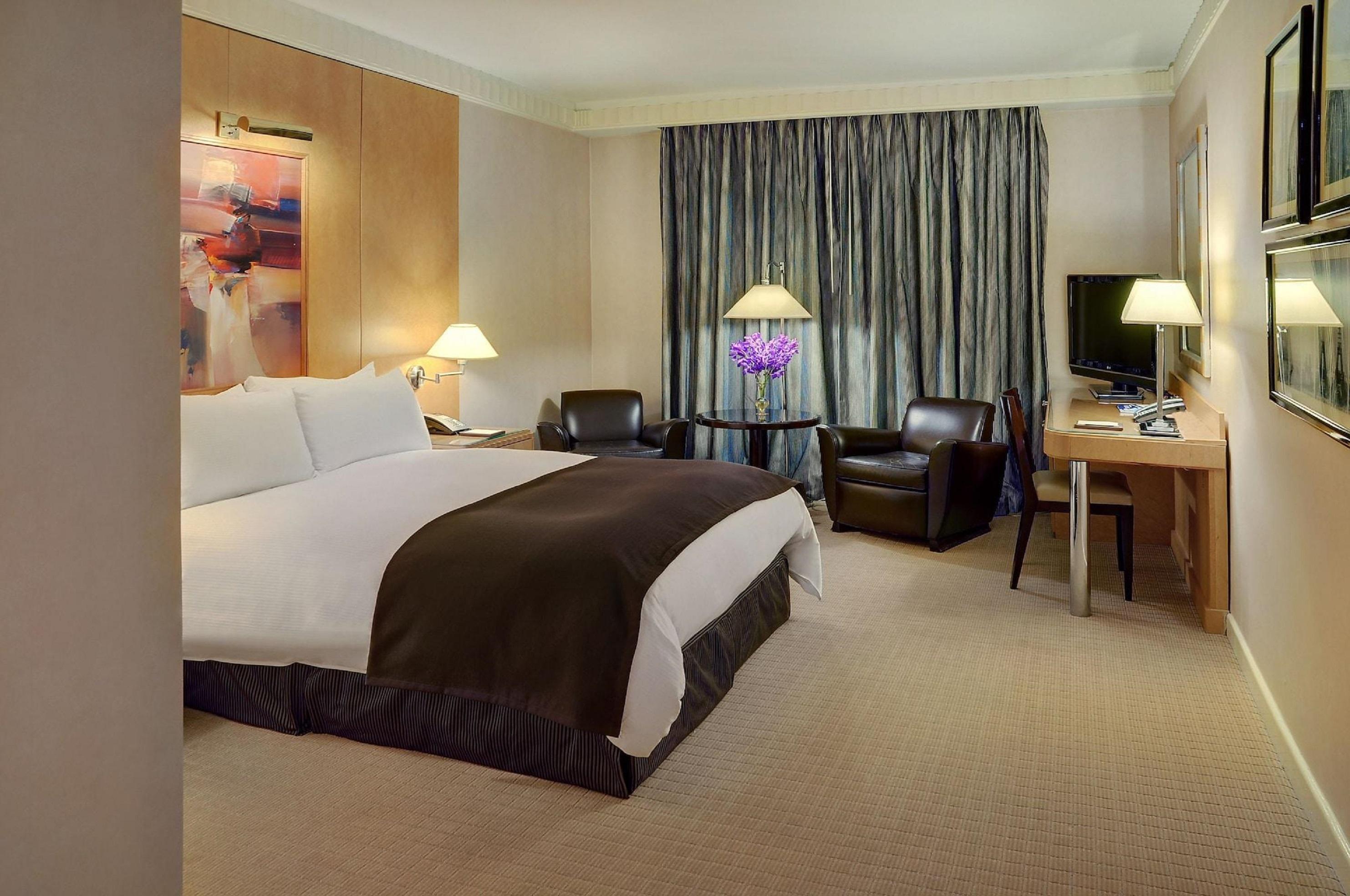Sofitel Hotel 4*