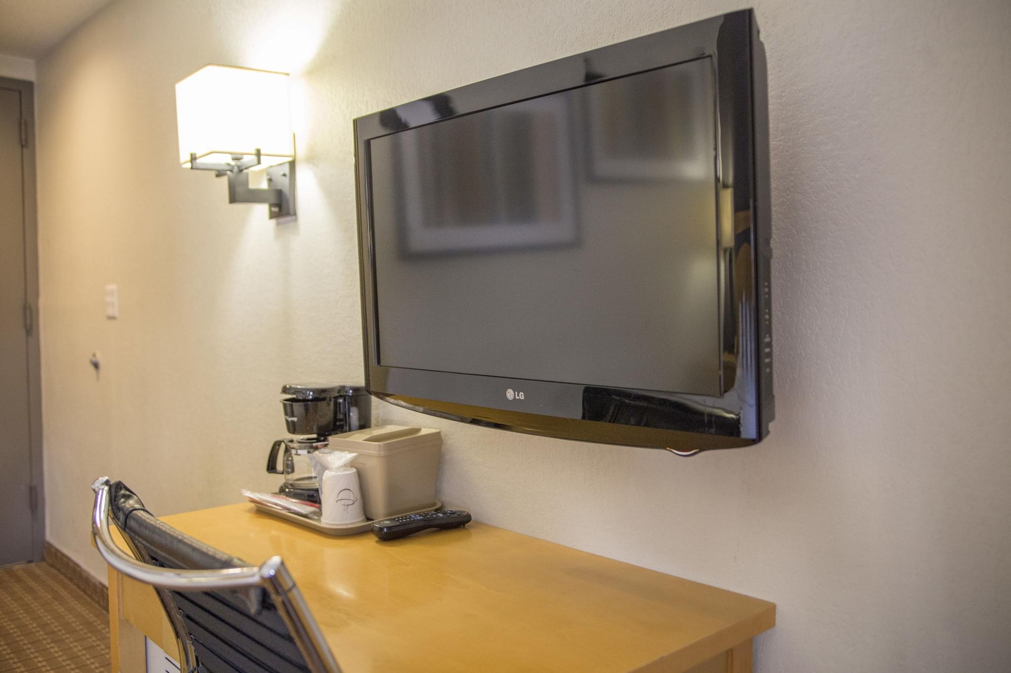 Hotel Hudson River 3*