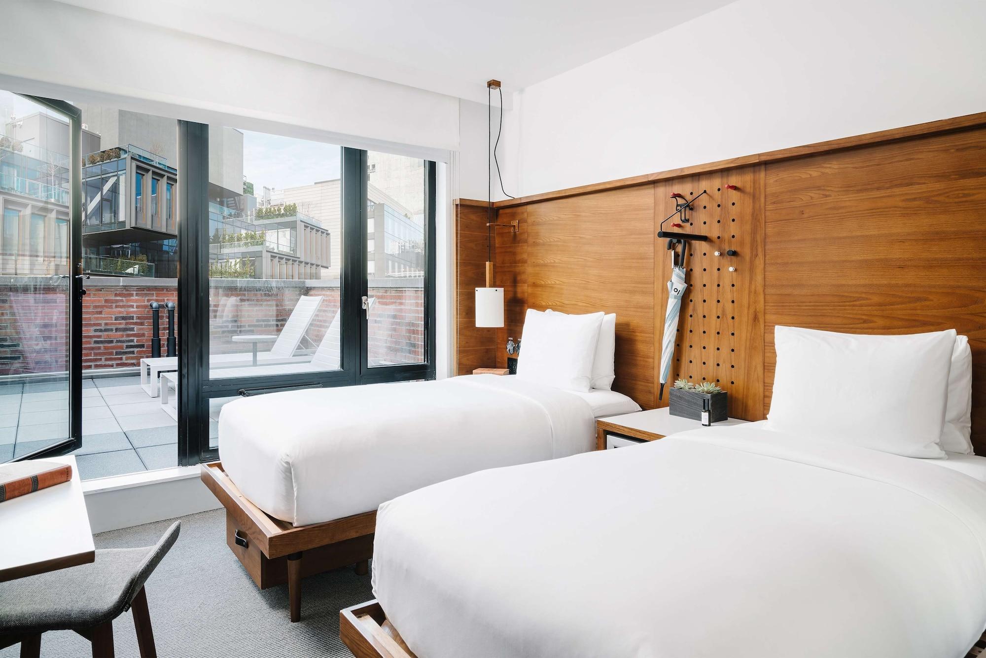 Arlo Soho 4*
