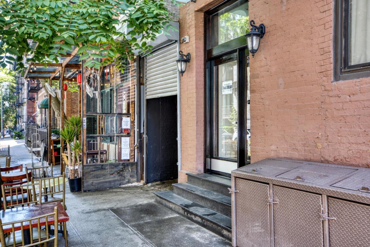 East Village 2br W Wd Nr Groceries Nyc-1261 New York