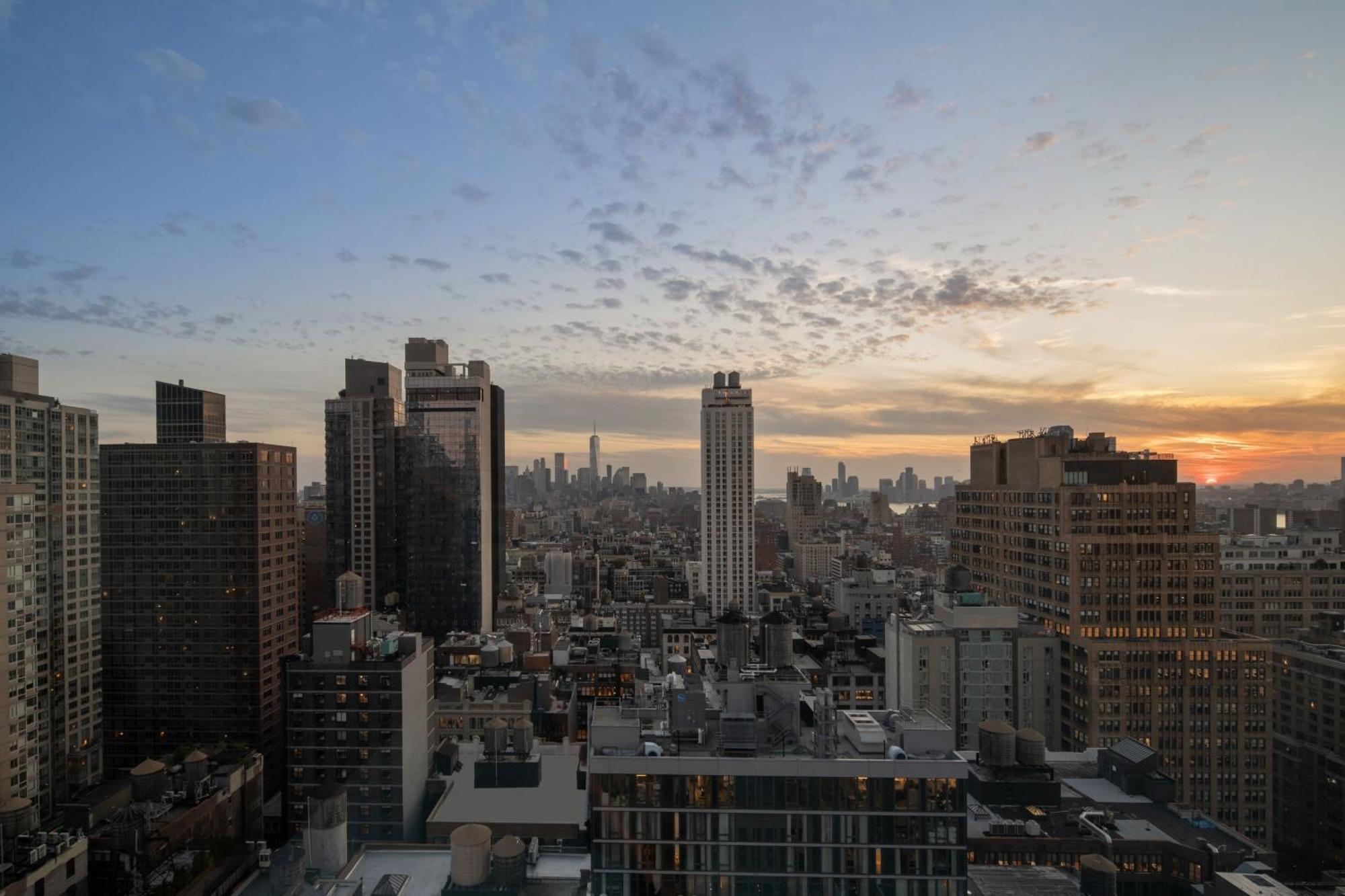 Aloft Chelsea 4*