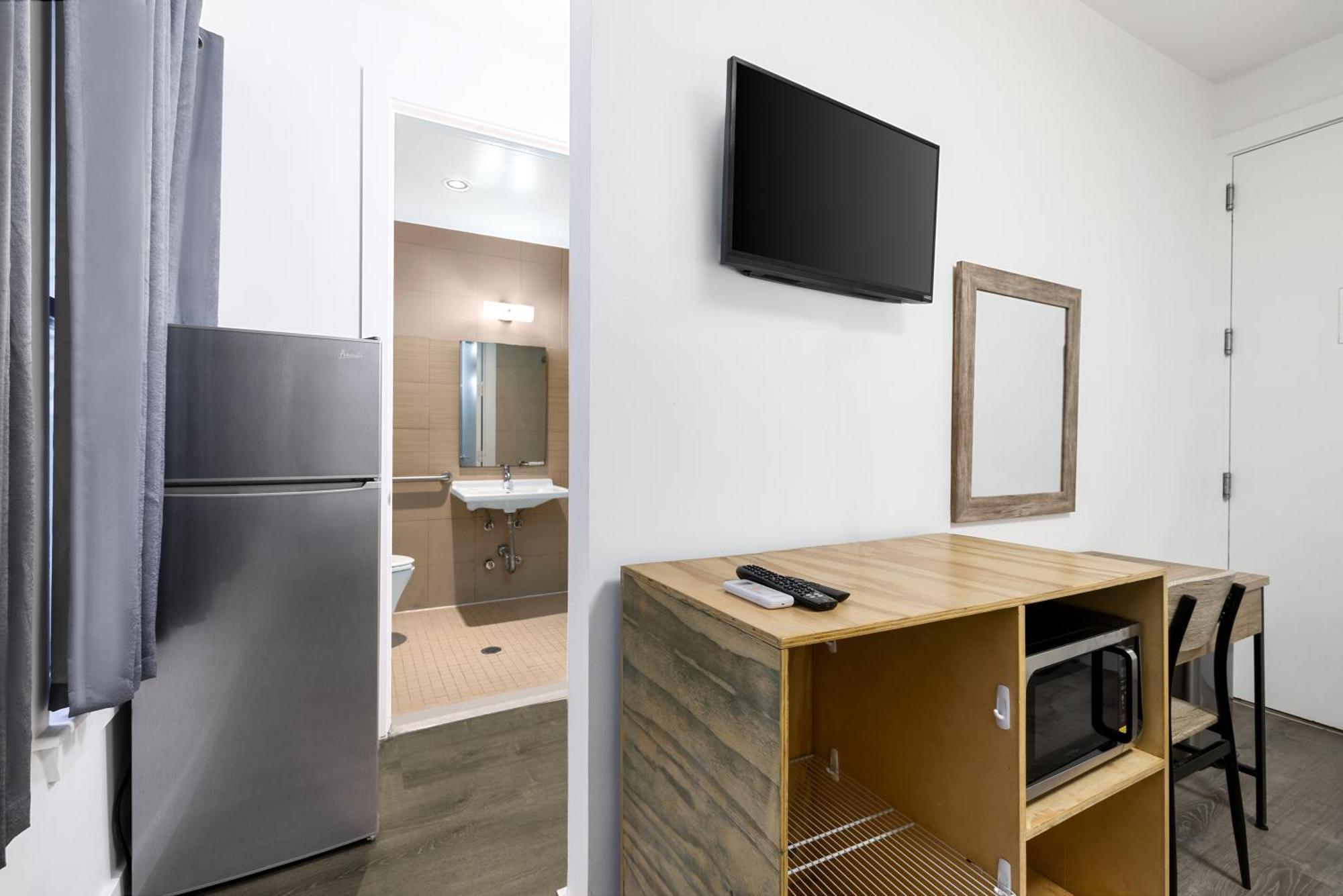 27 By Luxurban Hotel 3*