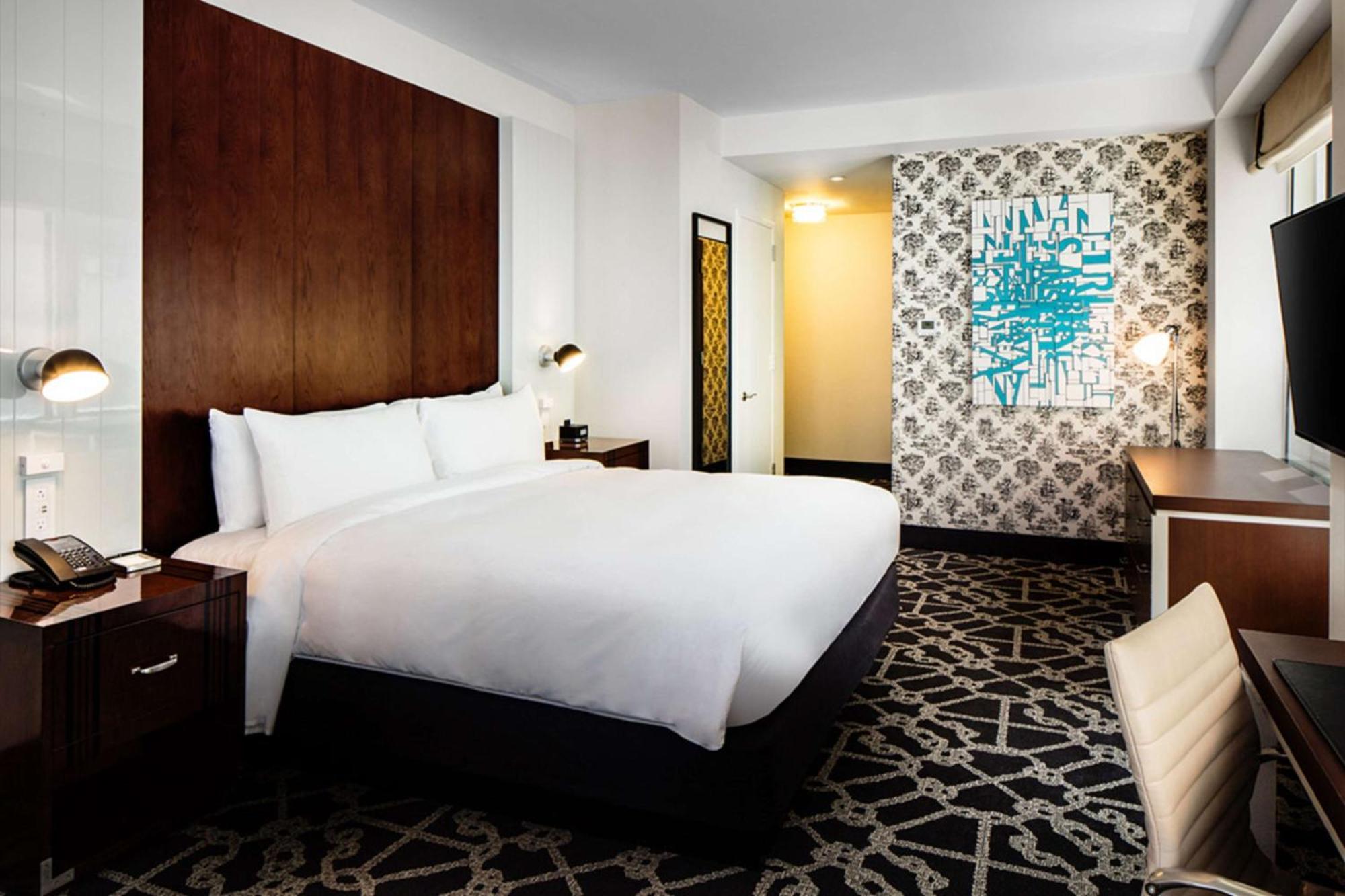 Hilton Brooklyn 4*