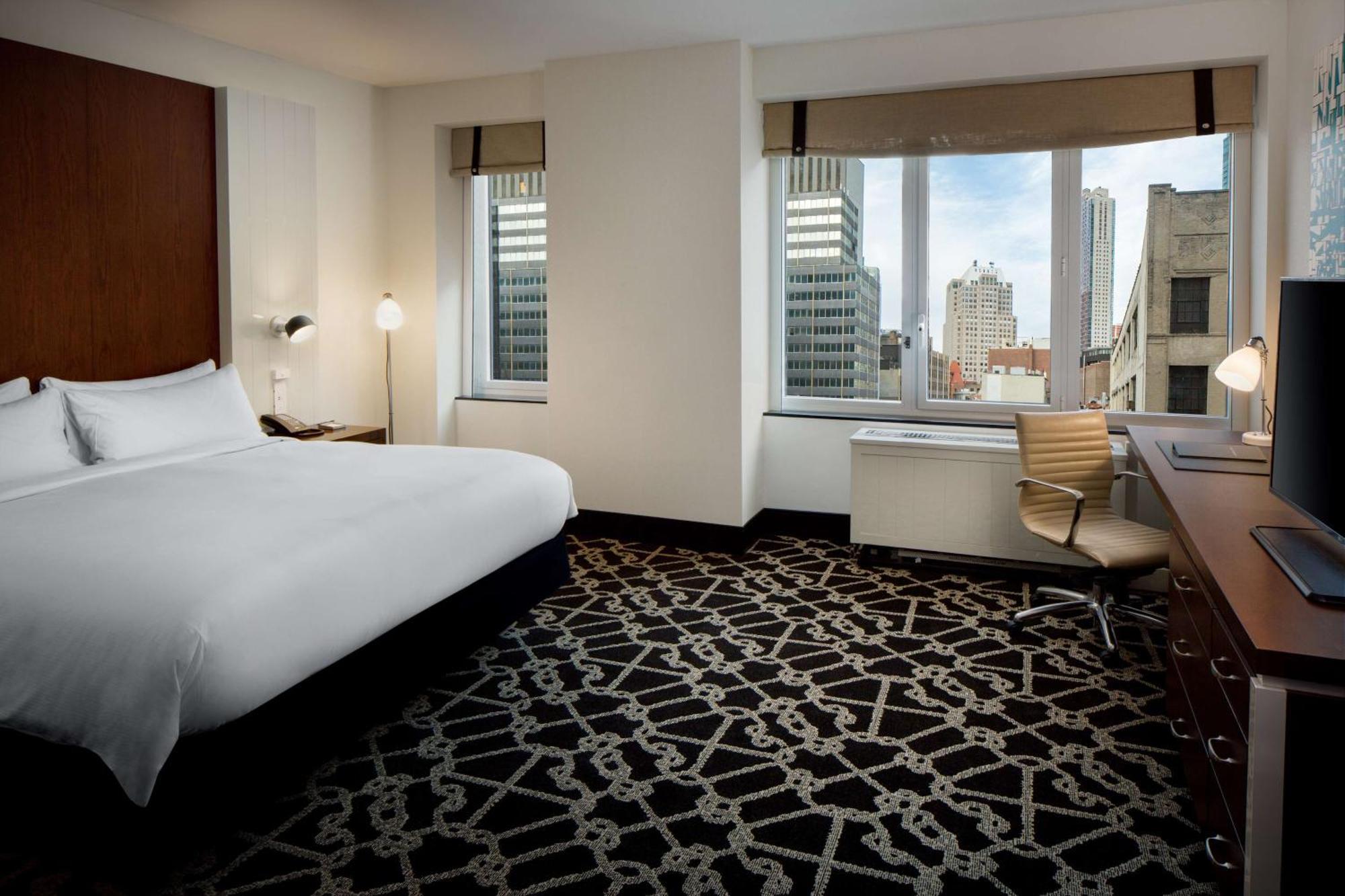Hilton Brooklyn 4*