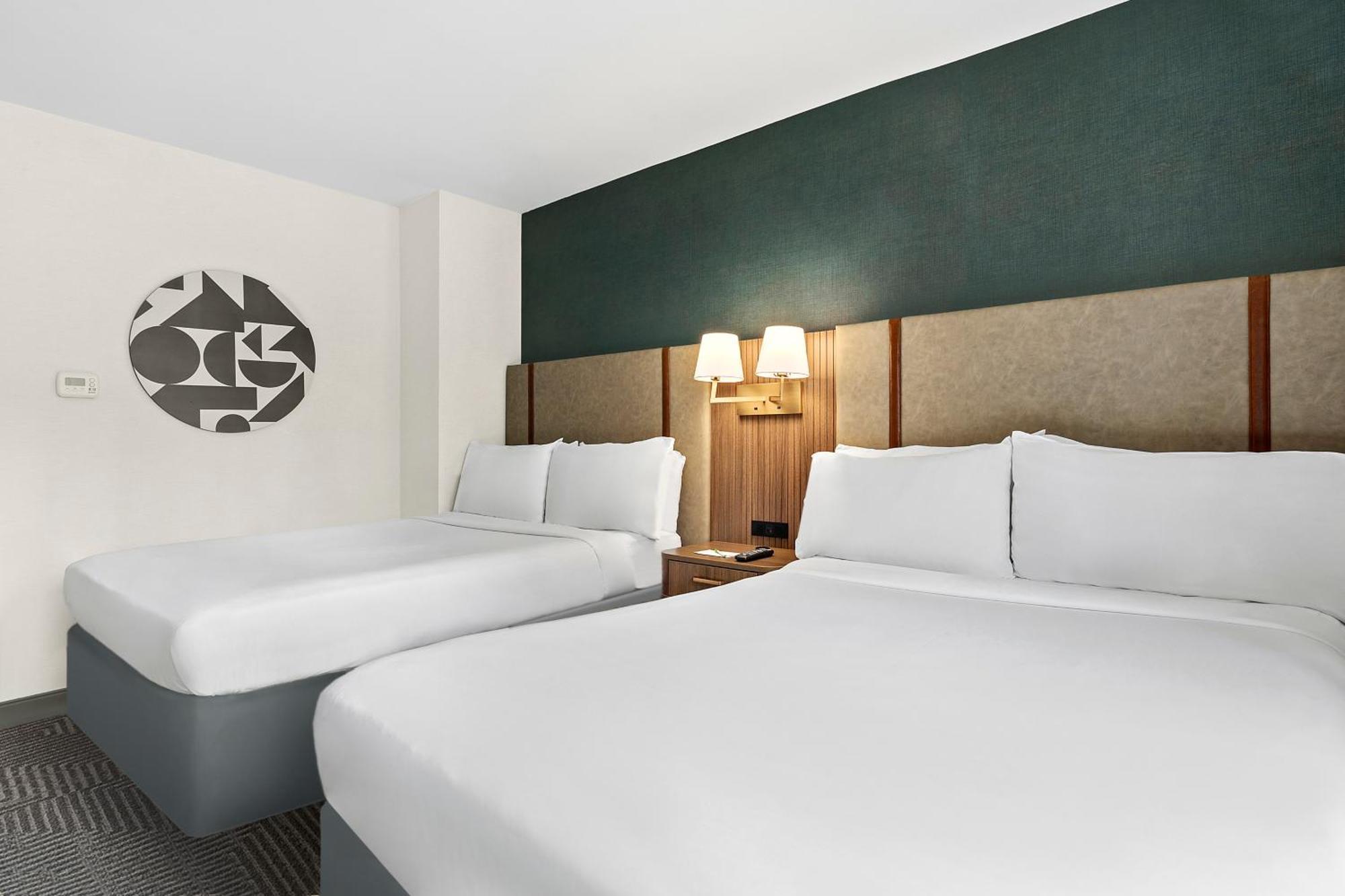 Holiday Manhattan 6th Ave - Chelsea By Ihg Hotel 4*
