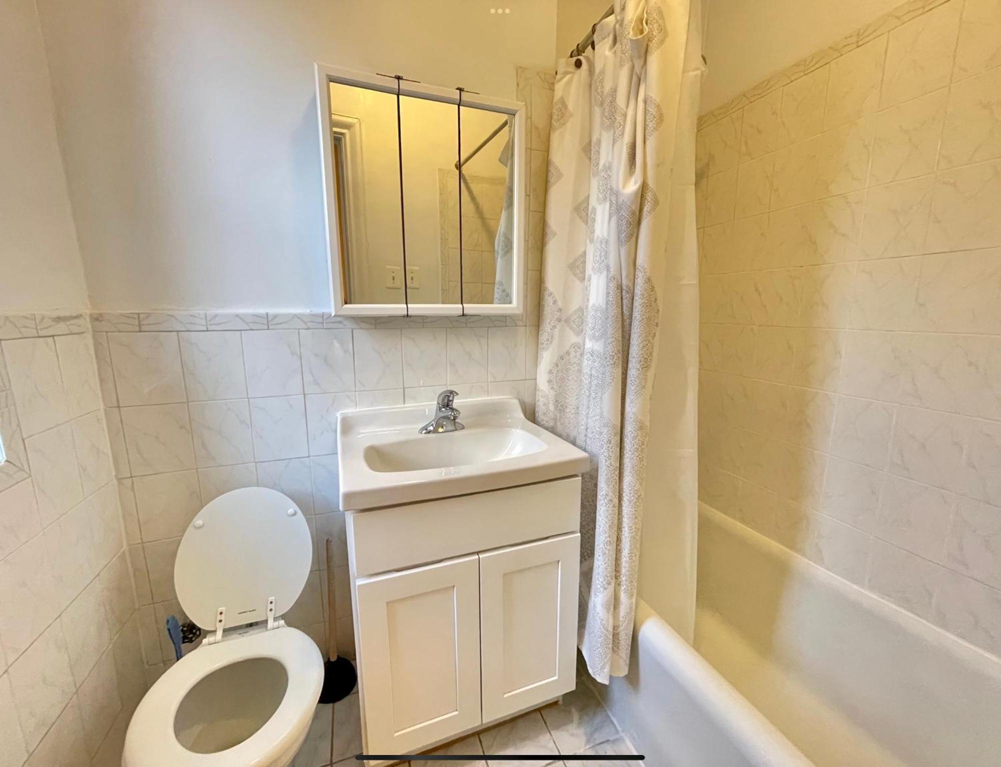 The Manhattan Central Park Times Square Homestay New York