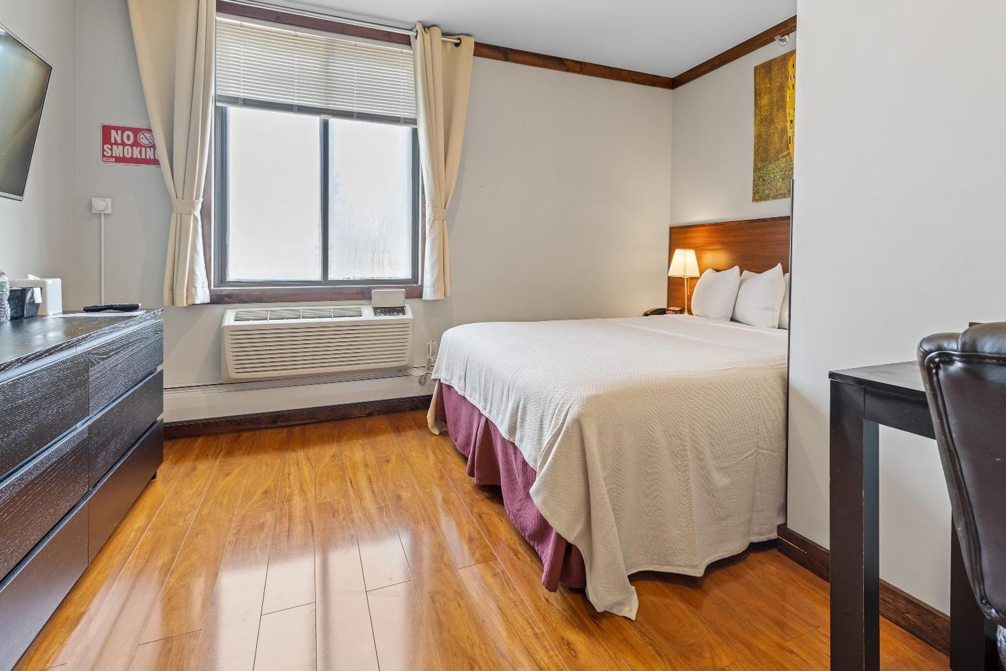 Lic Hotel 3*