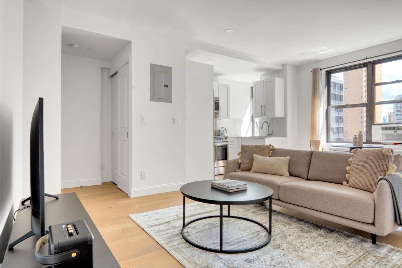 Midtown 1br W Doorman Wd Nr Grand Nyc-778