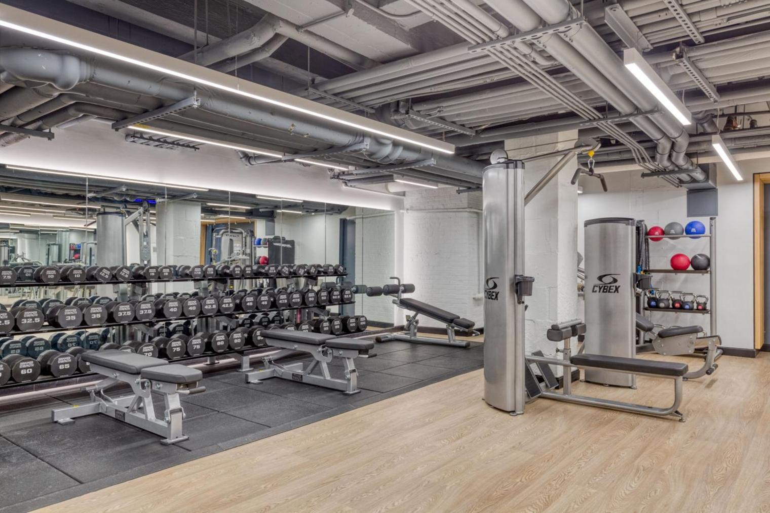 Apartment Midtown 1br W Doorman Wd Nr Grand Nyc-778 New York