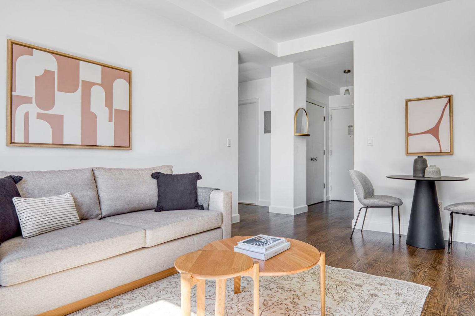Uws 1br W Doorman Elevator Nr Park Nyc-777 *