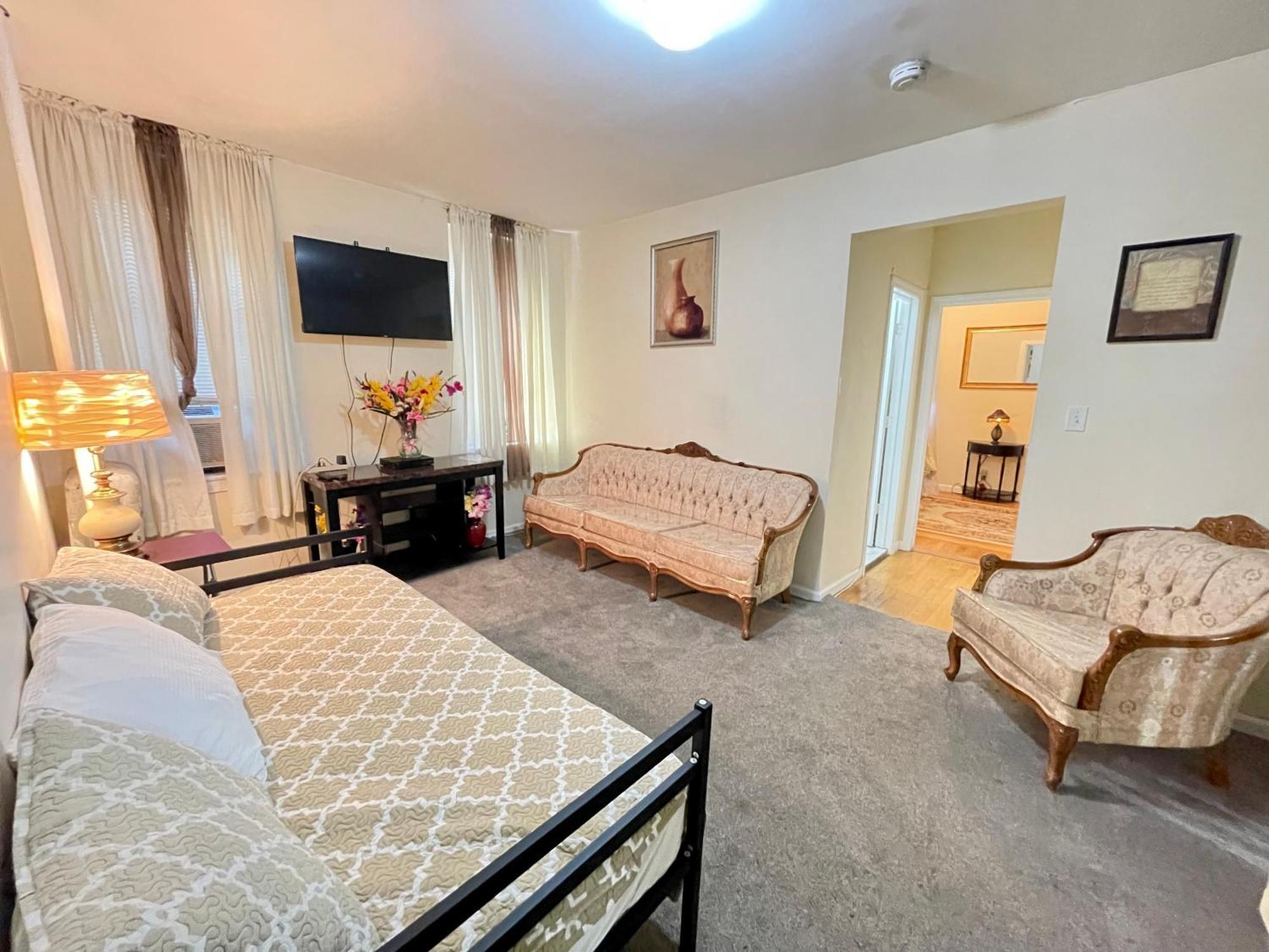 Homestay The Manhattan Central Park Times Square New York