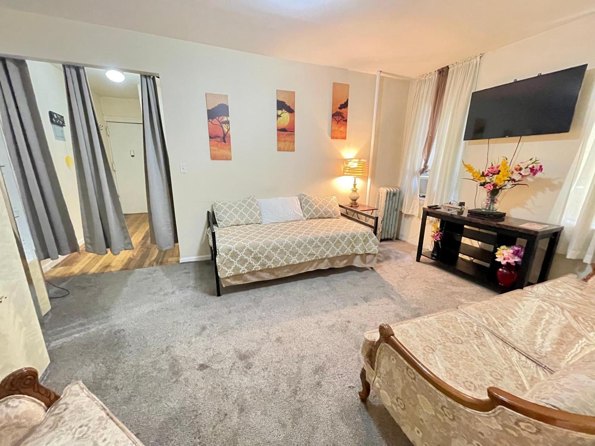The Manhattan Central Park Times Square Homestay *
