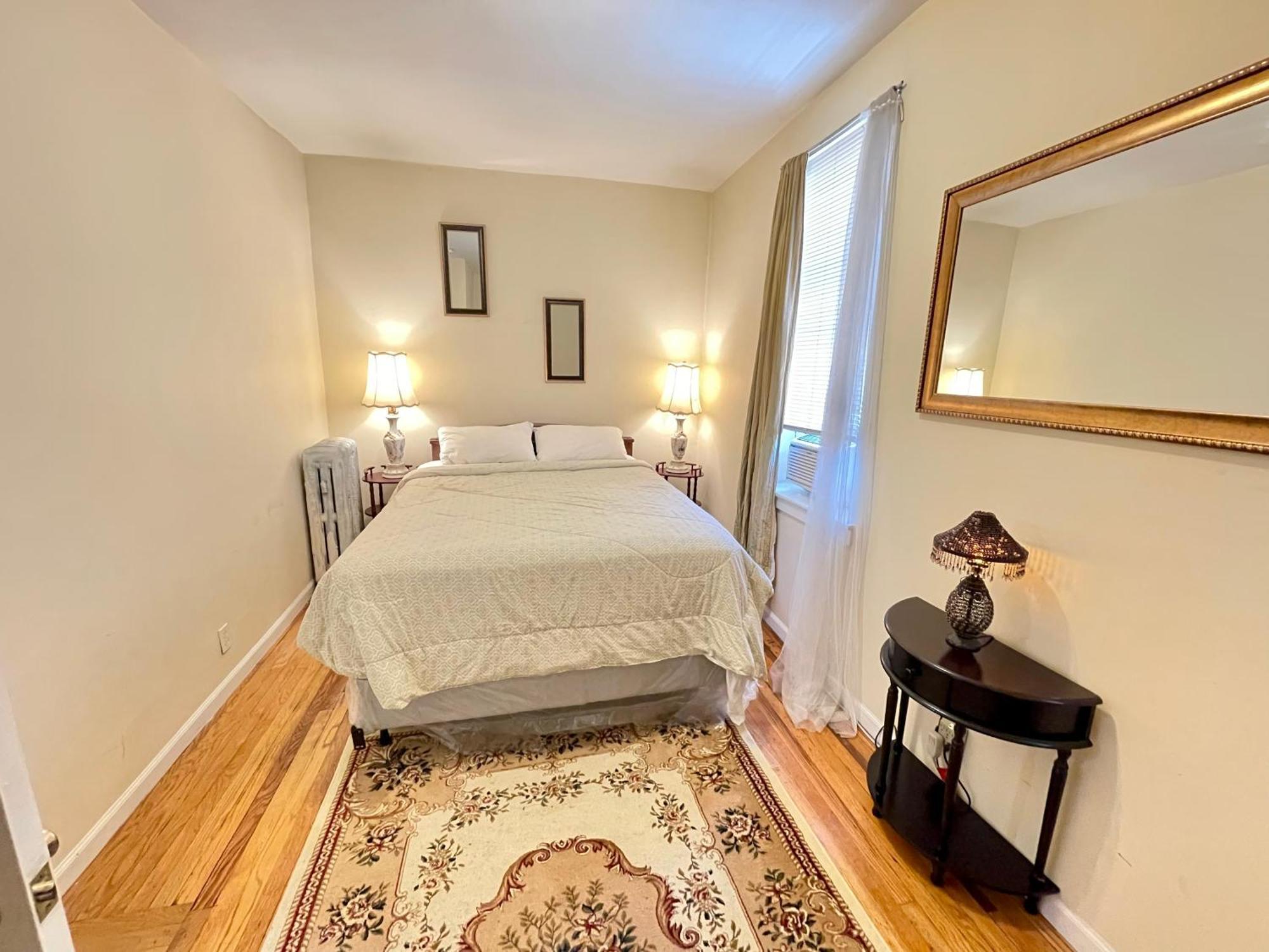 The Manhattan Central Park Times Square Homestay New York