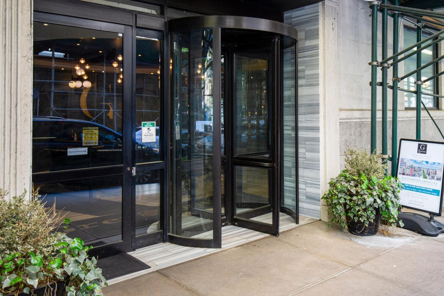 Uws 1br W Doorman Elevator Nr Park Nyc-777 * New York