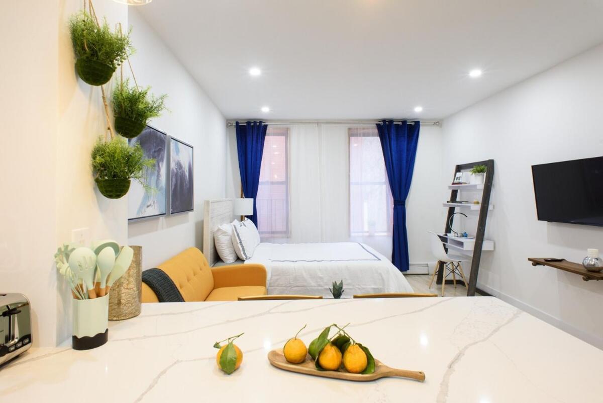 1597-9 Renovated Prime Ues Wd In Unit New York