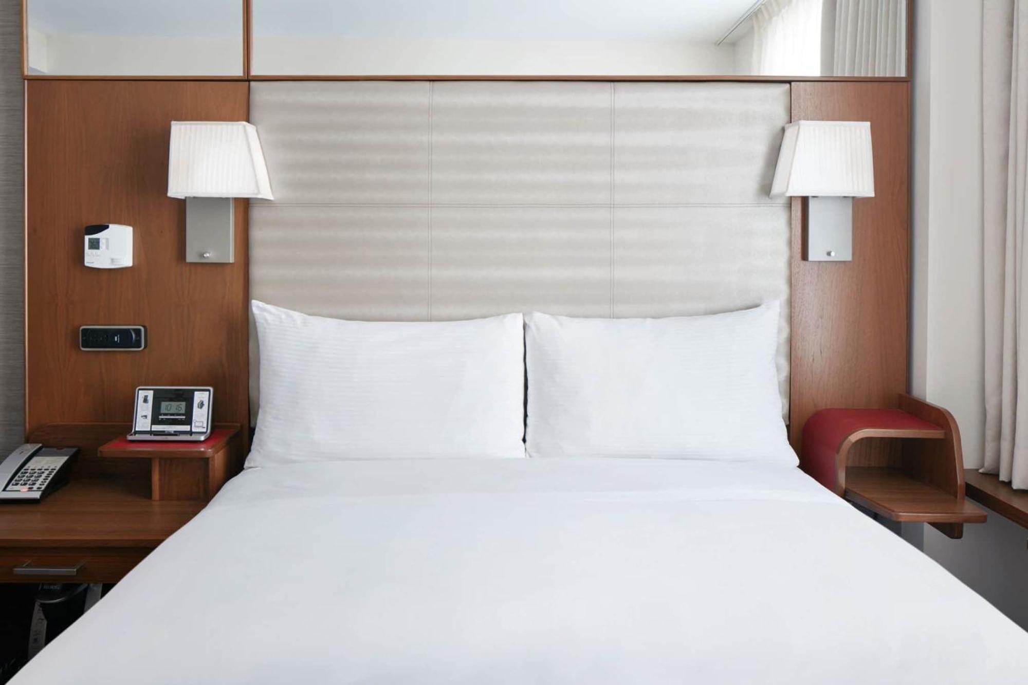 Boutique At Grand Hotel 4*