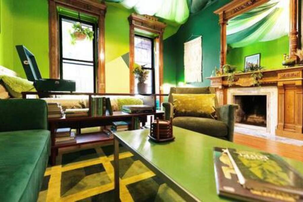 The Room: 70s Groove Themed Apartment