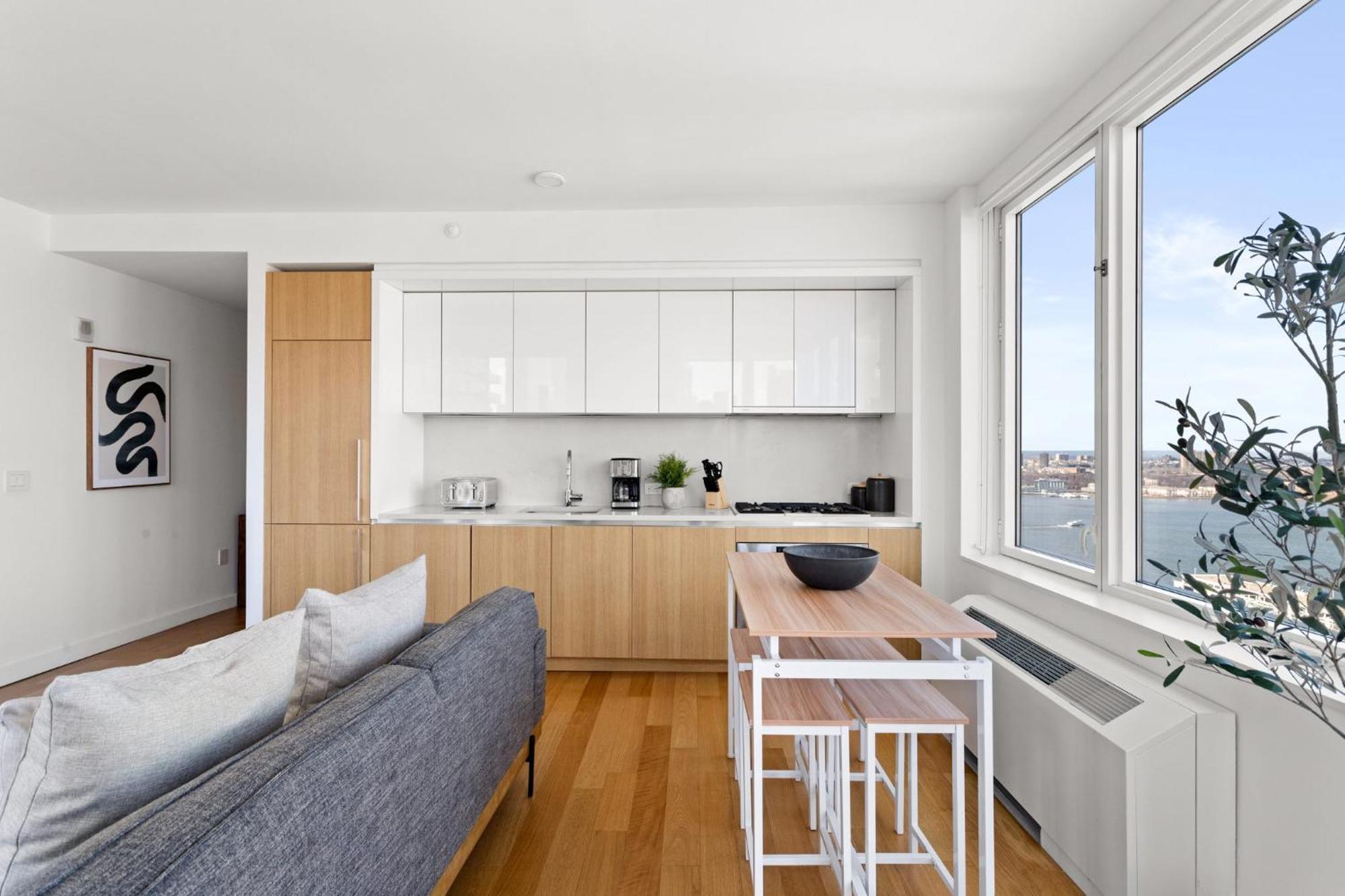 Stunning Luxe 1bd 1bath * New York