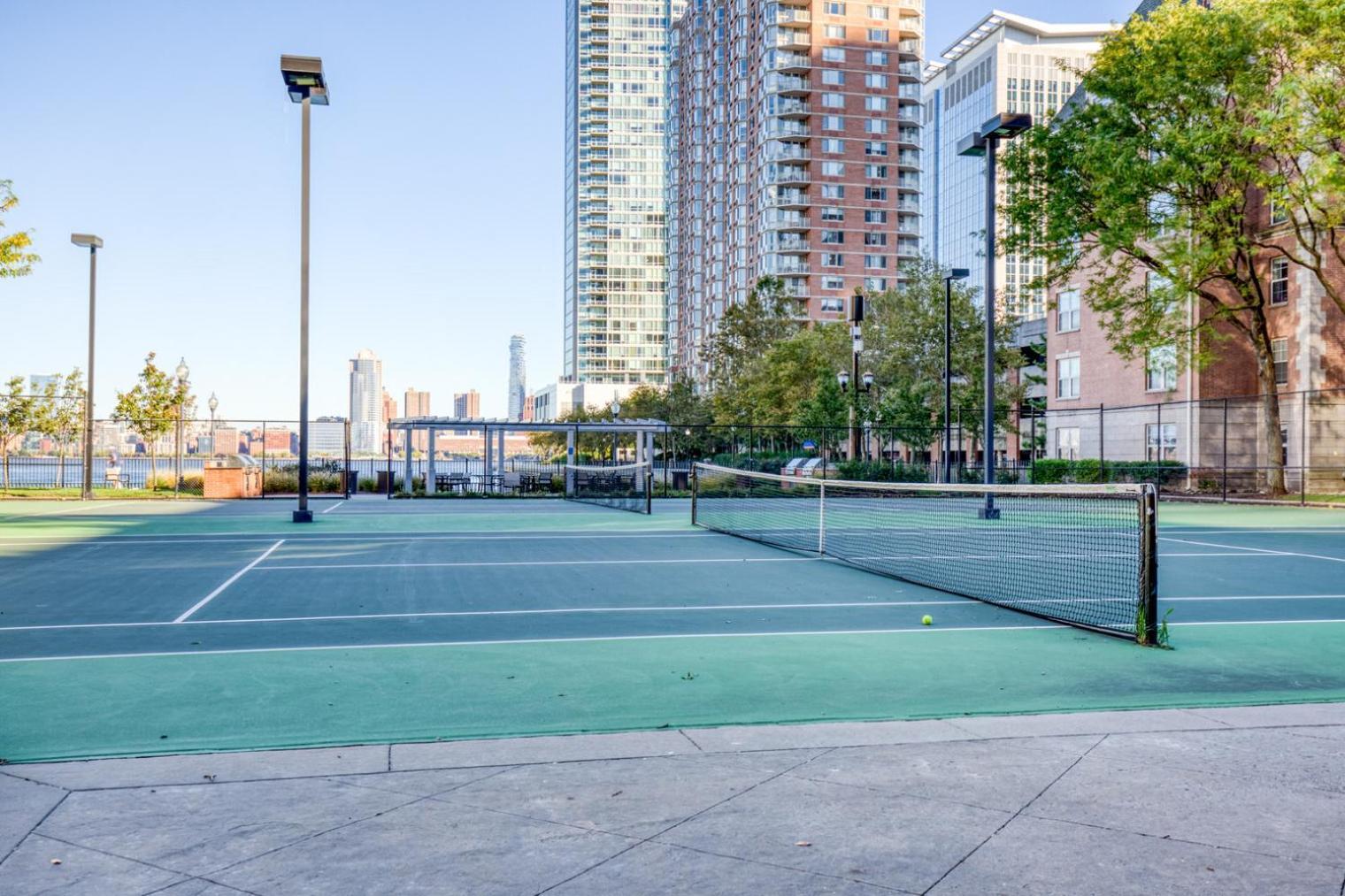 Jersey City 2br W Wd Gym Elevator Nr Path Nyc-672 *