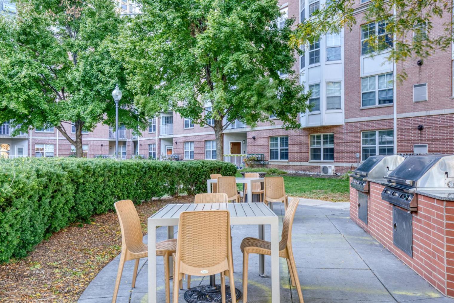 Jersey City 2br W Wd Gym Elevator Nr Path Nyc-672 Apartment