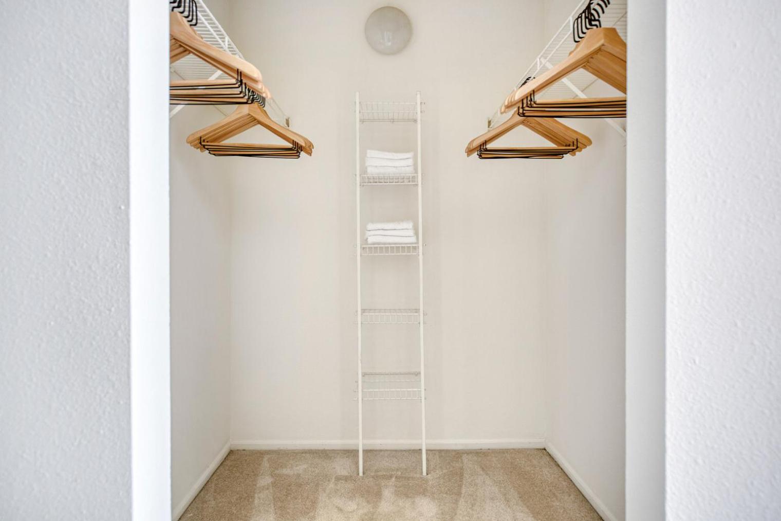 Jersey City 2br W Wd Gym Elevator Nr Path Nyc-672 Apartment *