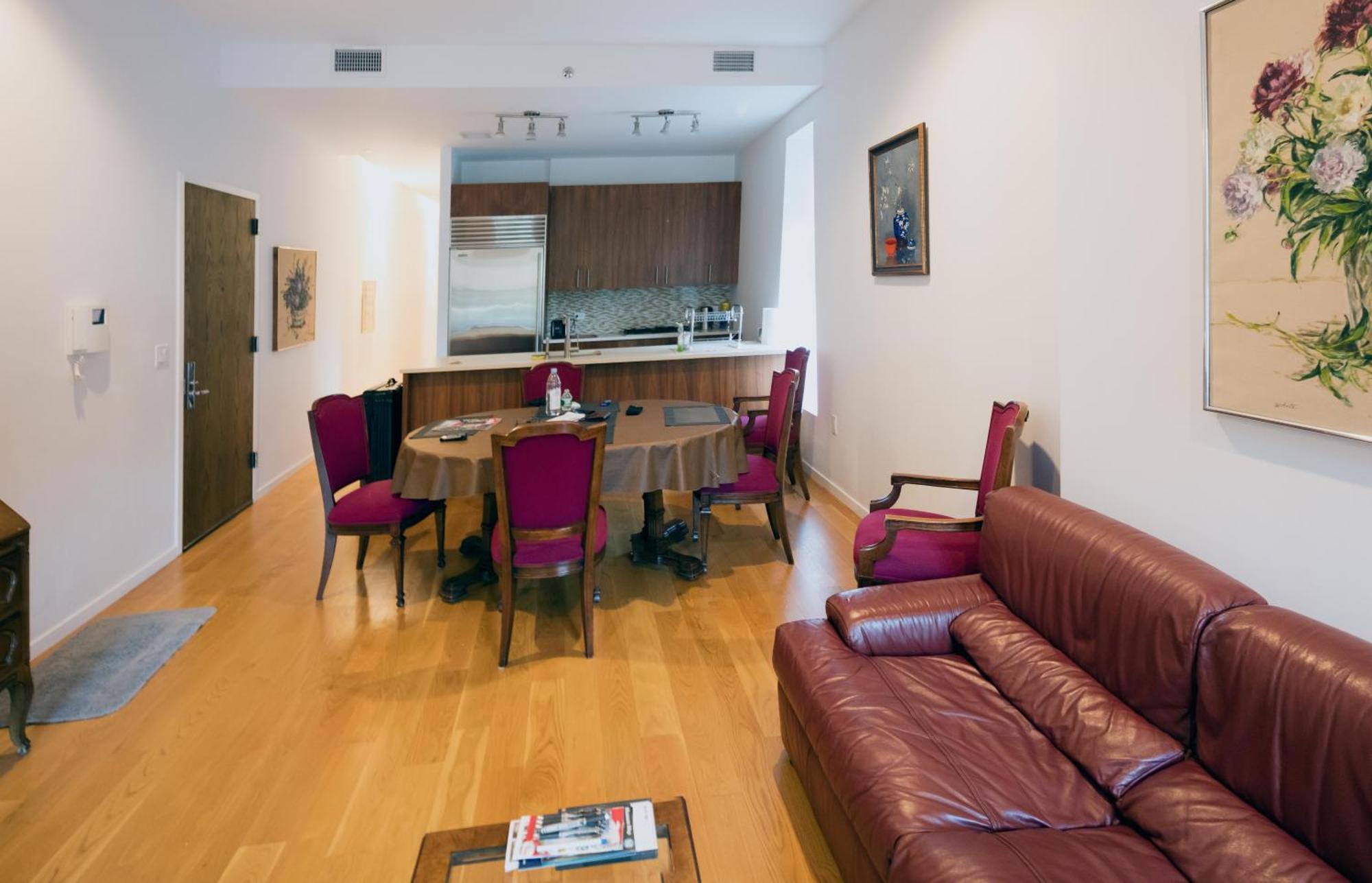 Apartment Beautiful Strivers Row, Harlem New York