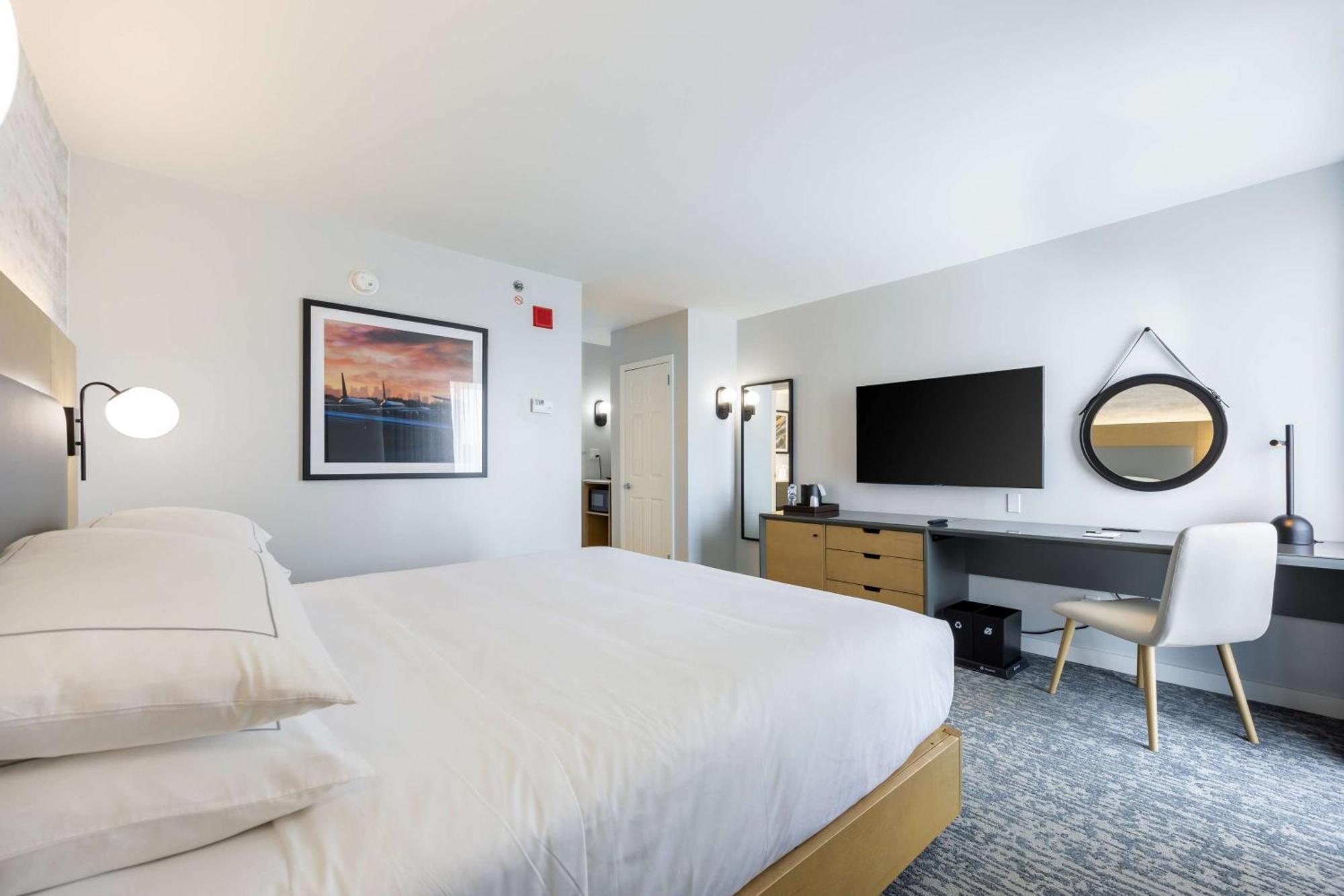 Doubletree By Hilton Jfk Airport Hotel New York