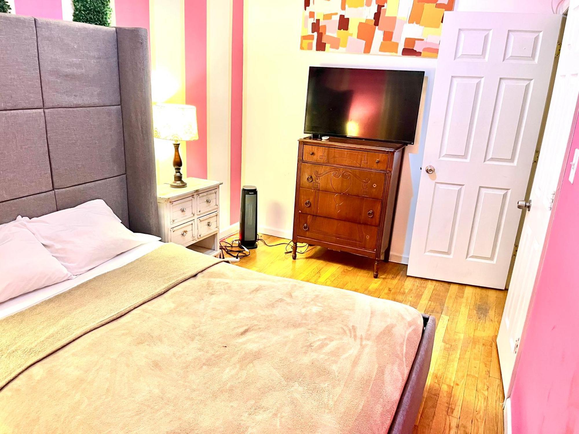 The Manhattan Central Park Times Square Homestay *