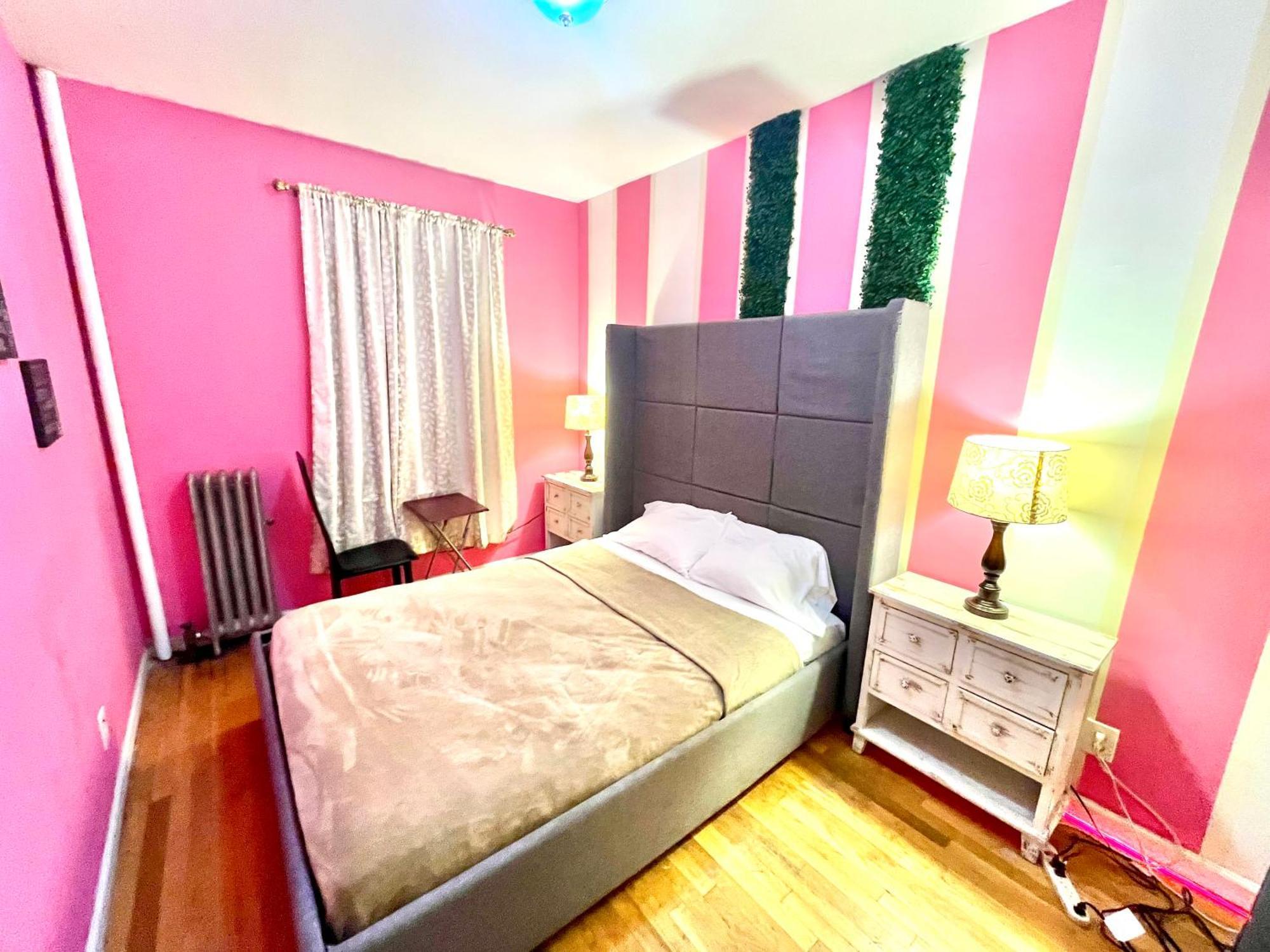 Homestay The Manhattan Central Park Times Square *