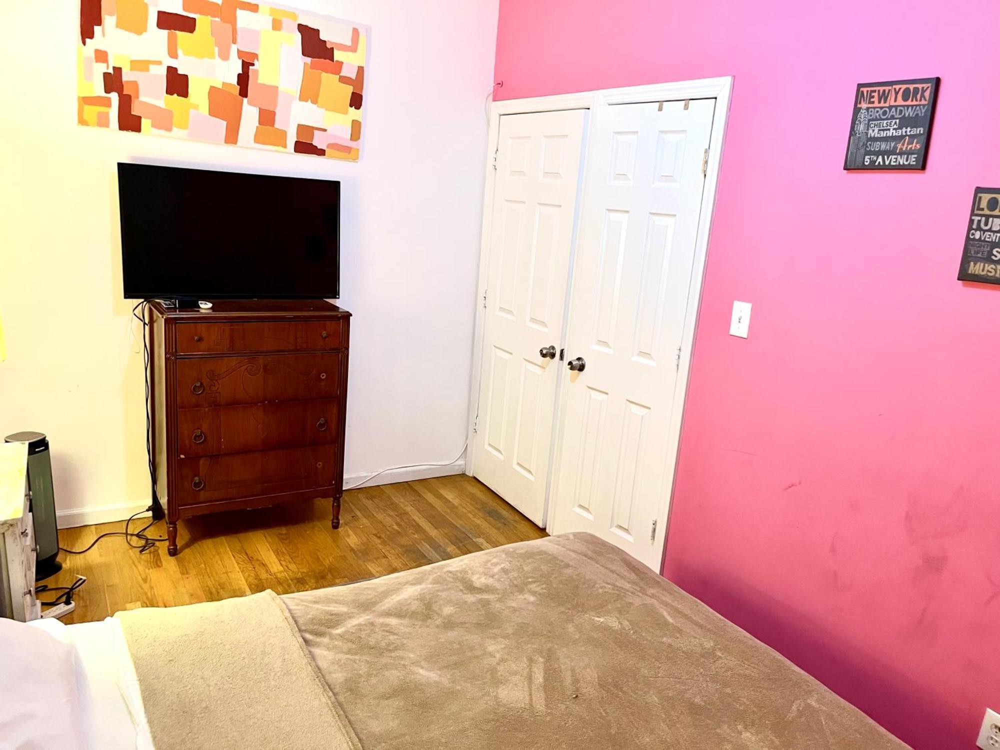 The Manhattan Central Park Times Square Homestay