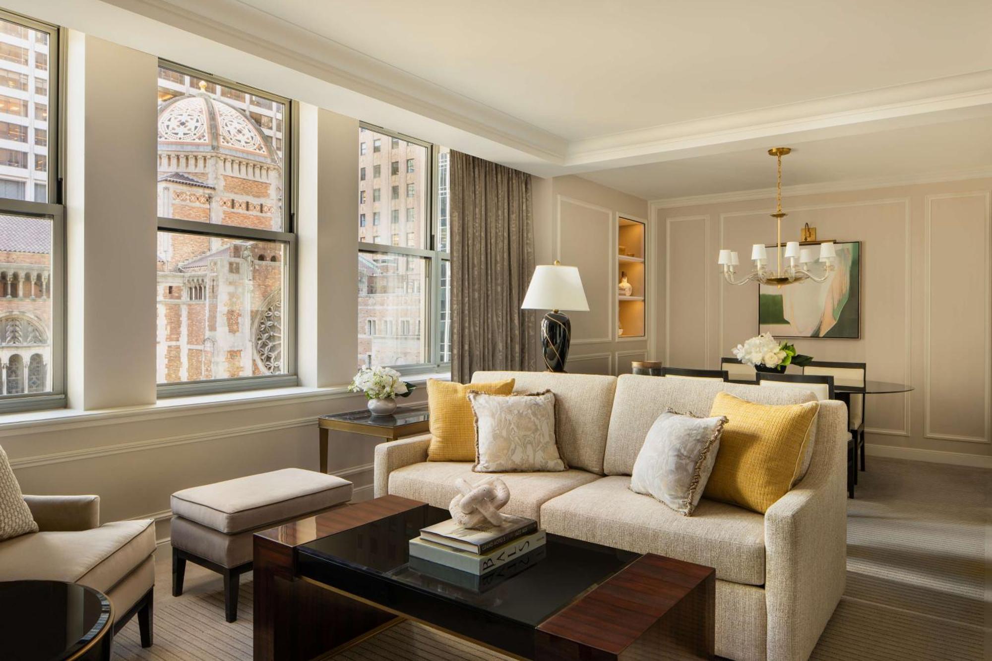 Hotel Waldorf Astoria 4*