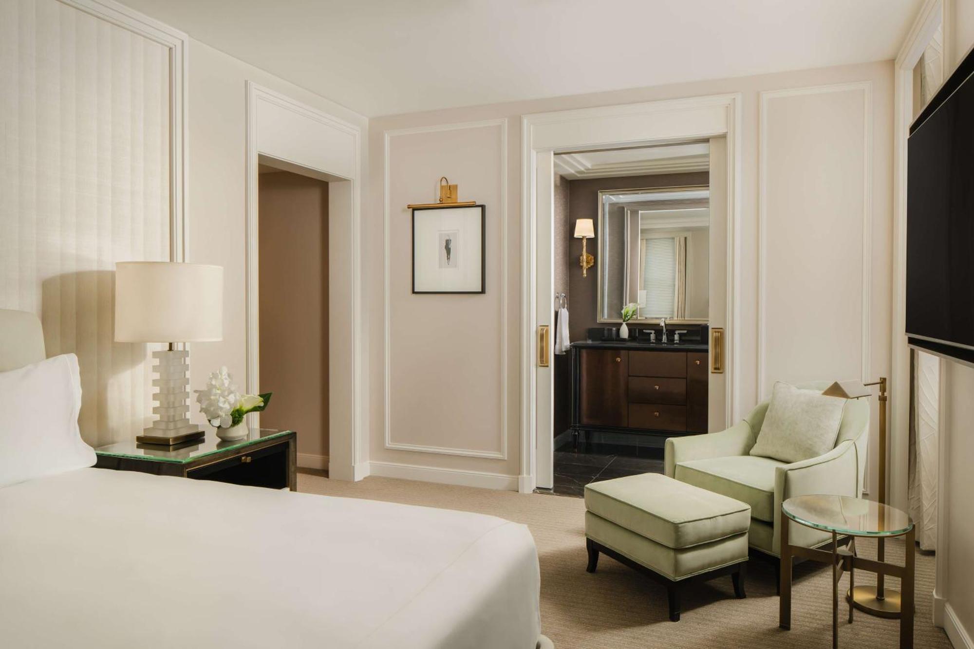 Waldorf Astoria 4*