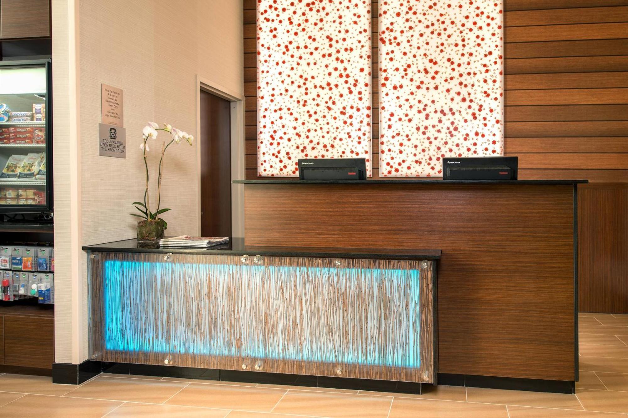 Fairfield & Manhattan/downtown East 3*