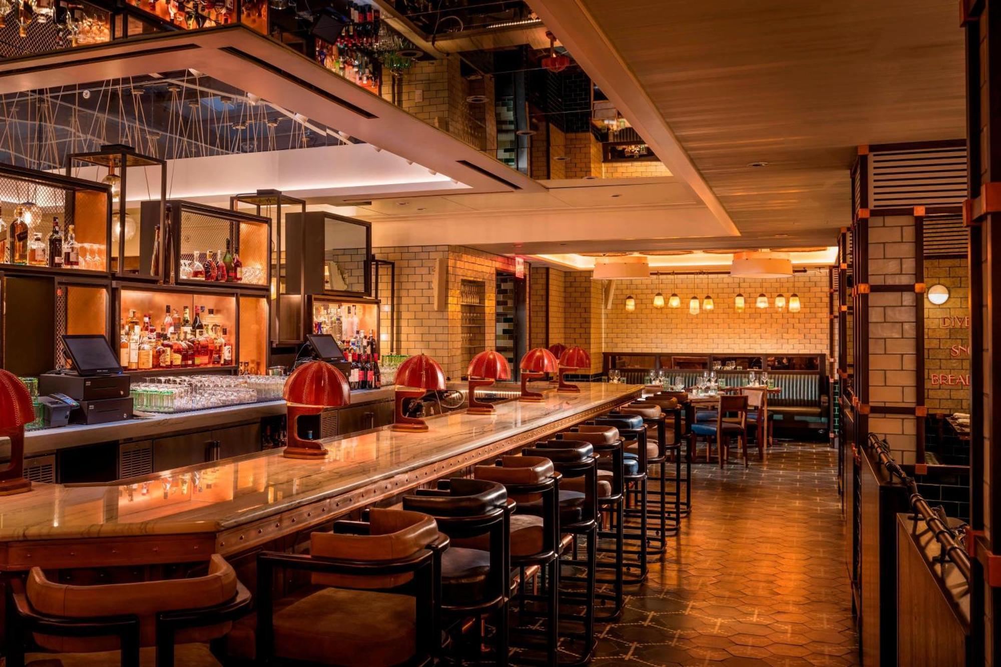 Moxy Nyc Times Square Hotel 4*