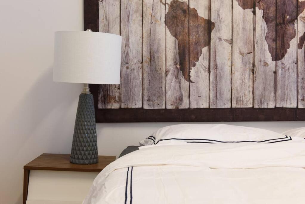 109-1 Huge 3br Value - Nyc New York