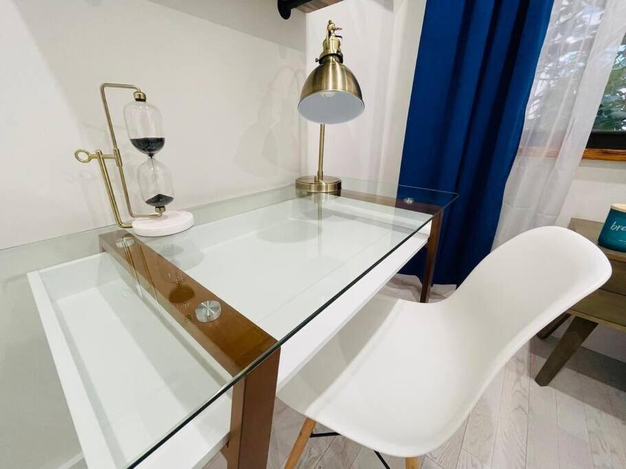 Apartment 78-3a Luxury Brand New Modern 1br W&d New York