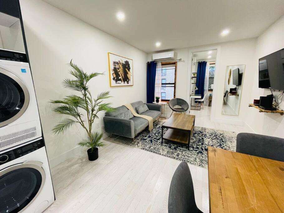 78-3a Luxury Brand New Modern 1br W&d New York