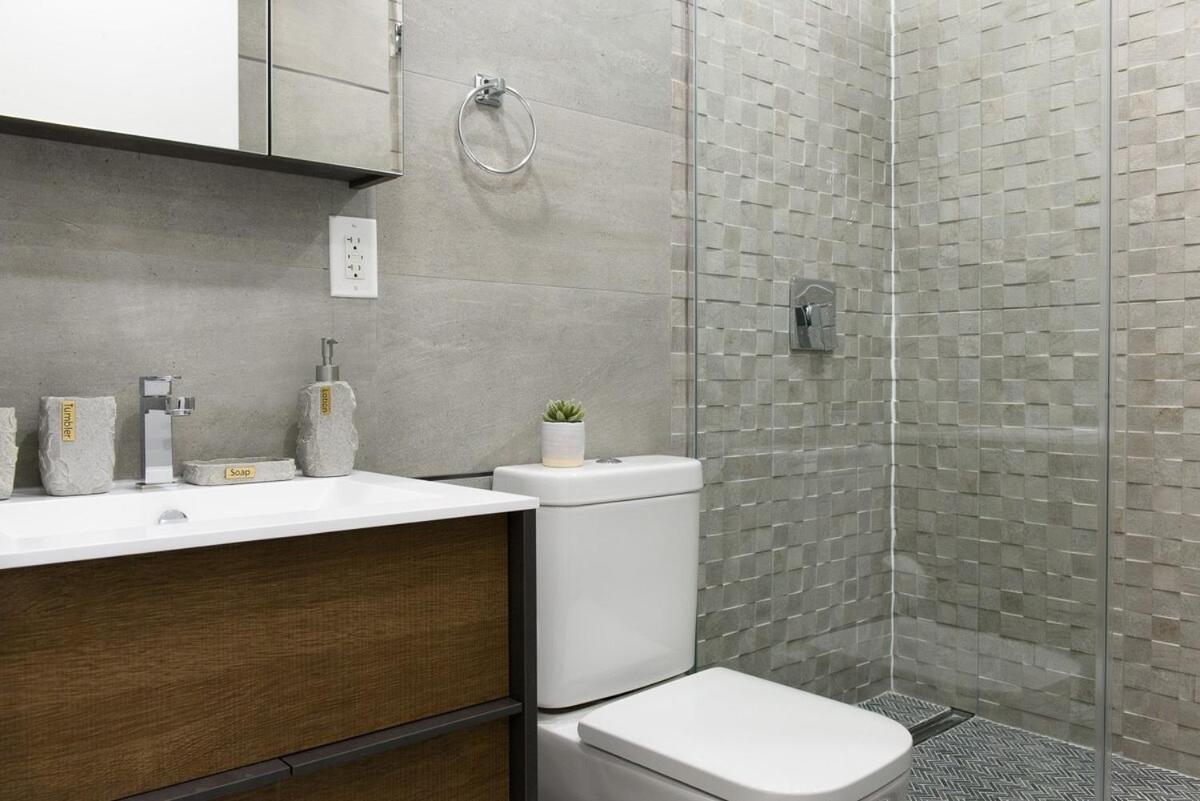 75-2c Furnished 1br W&d Elev Wd Park Apartment