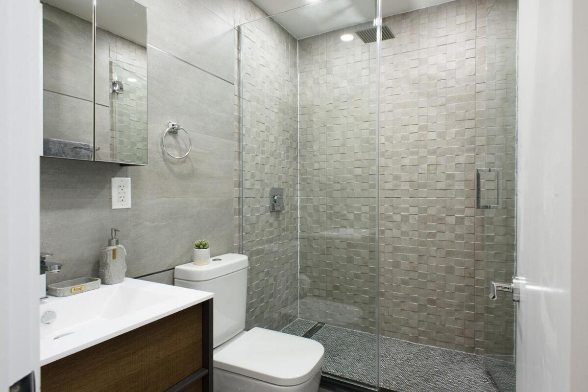 75-2c Furnished 1br W&d Elev Wd Park Apartment