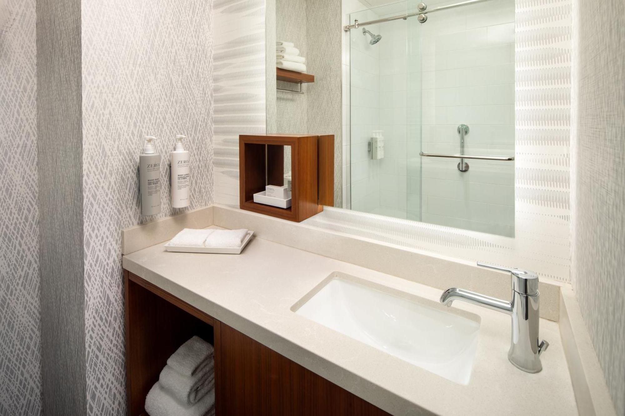 Hotel Home2 By Hilton Times Square 3*