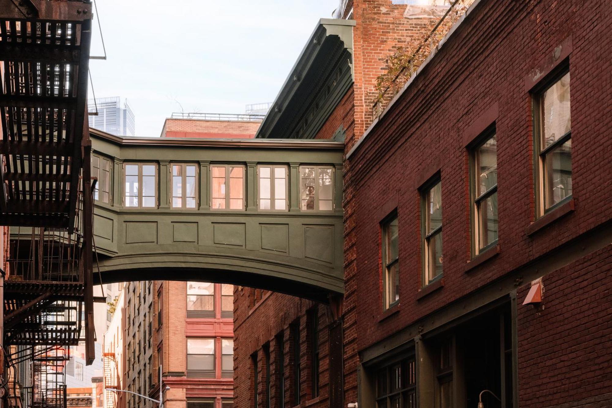 Sonder Duane Street 4*