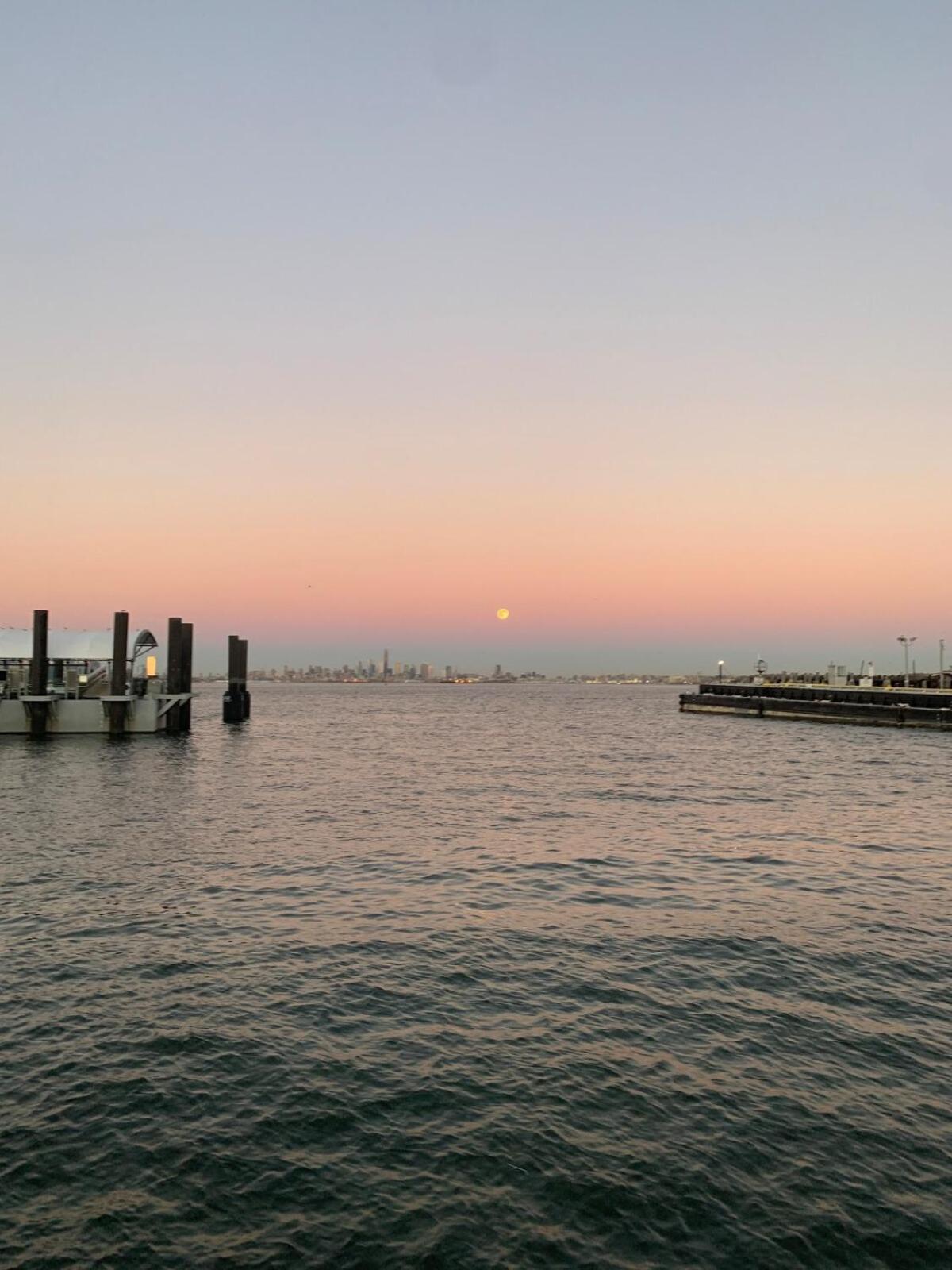 Nyc By The Harbor * New York