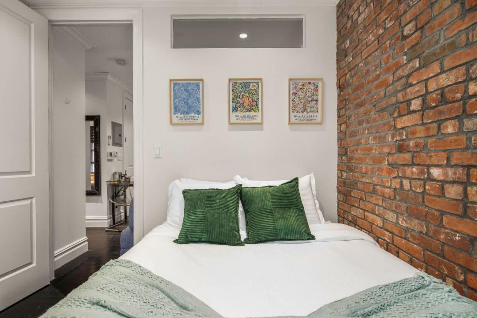 Upscale Comfort Stylish 2br In The Heart Of Nyc Apartment