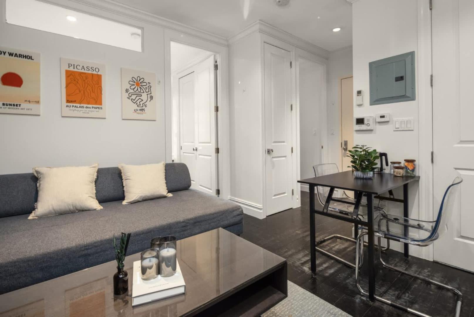 Upscale Comfort Stylish 2br In The Heart Of Nyc Apartment *