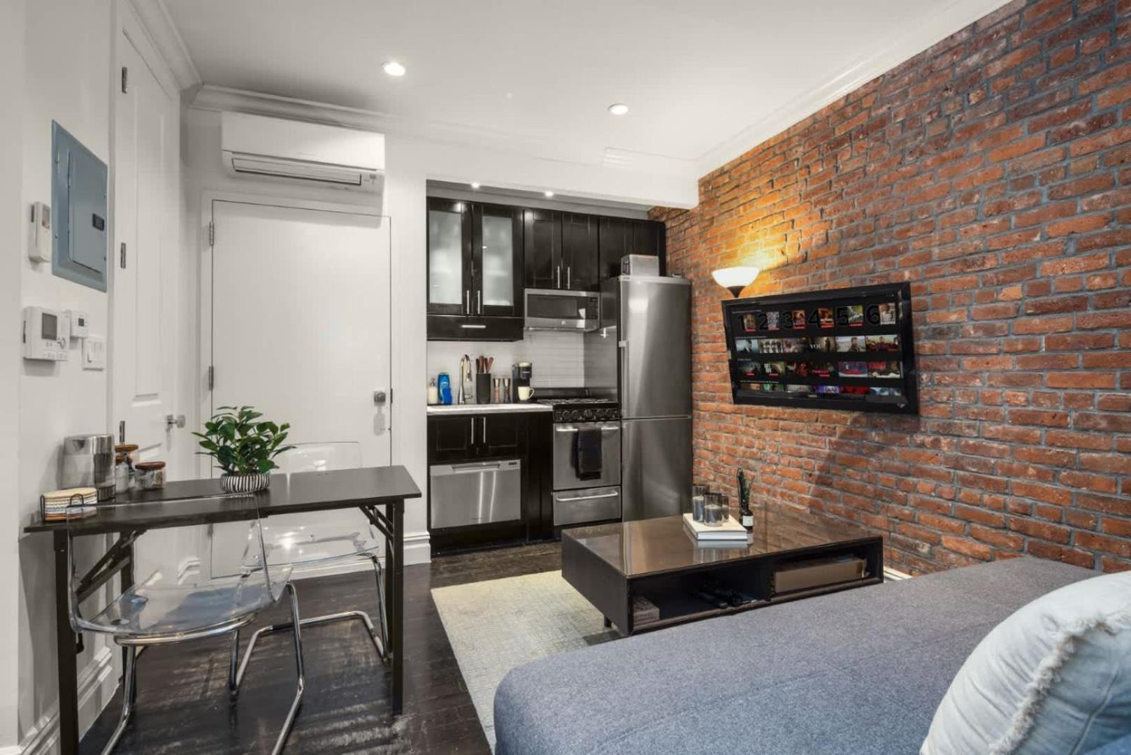 Upscale Comfort Stylish 2br In The Heart Of Nyc New York